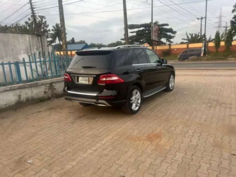 Mercedes-Benz ML-Class   - 2015