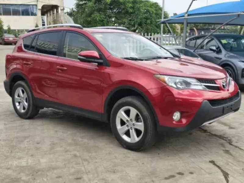 Toyota RAV 4   - 2014