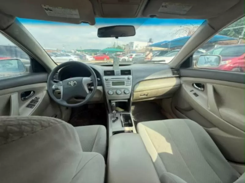 TOYOTA Camry   - 2011
