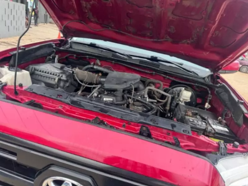TOYOTA Tacoma   - 2017
