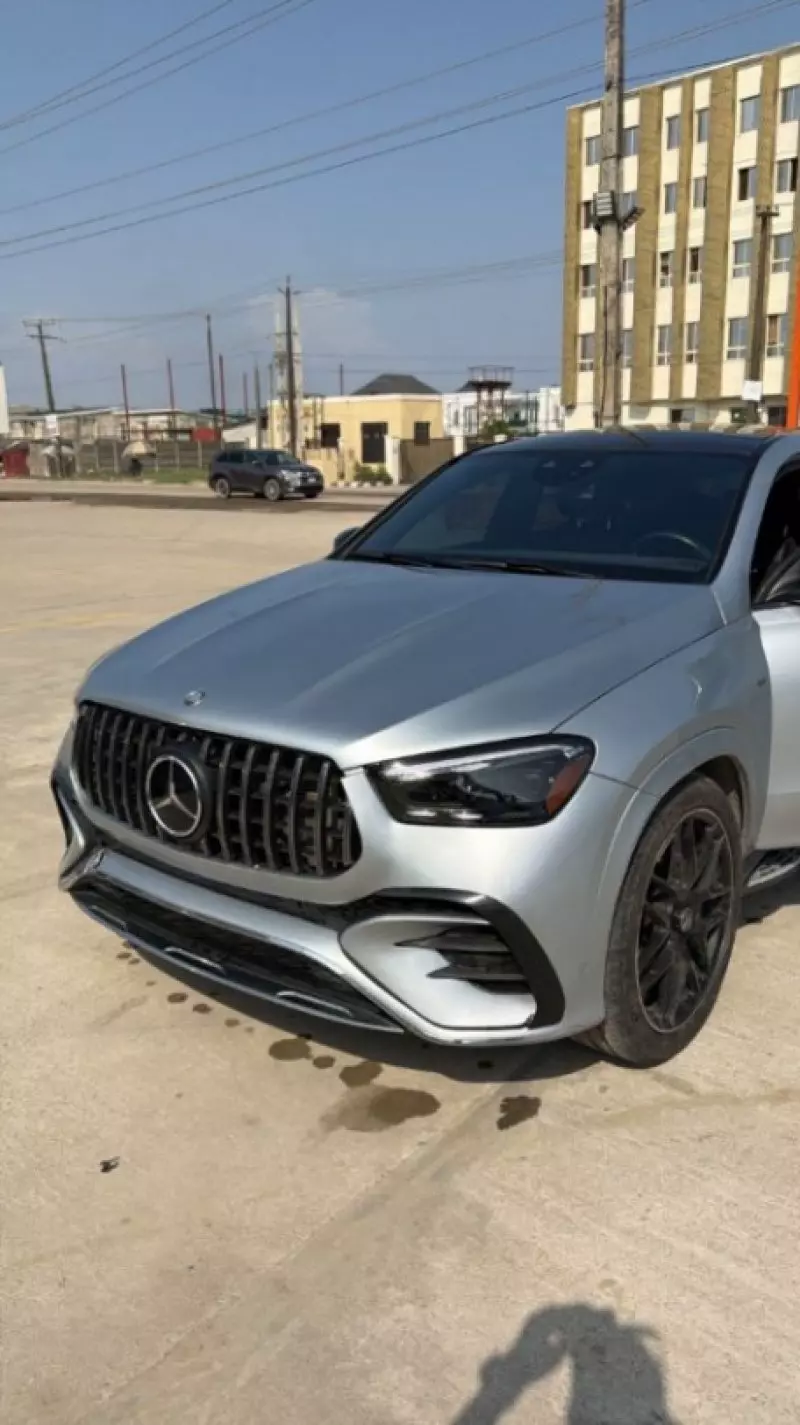 Mercedes-Benz GLE 53 AMG   - 2024