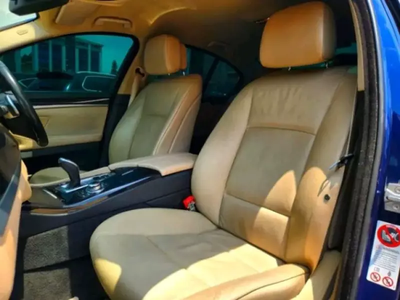 BMW 520   - 2012