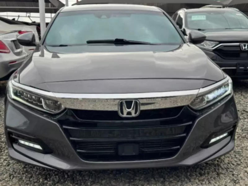 Honda Accord   - 2020