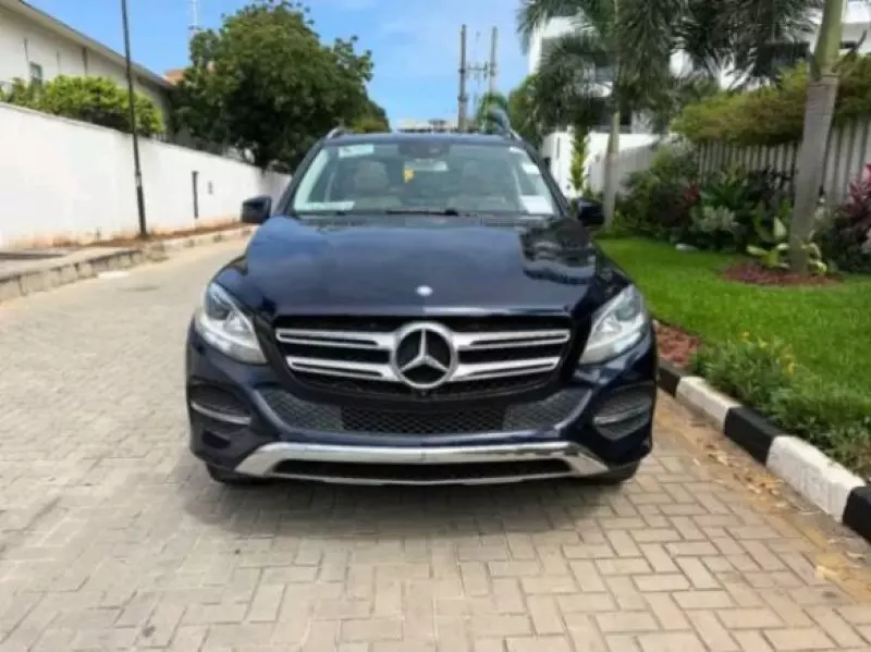 Mercedes-Benz GLE 350   - 2017