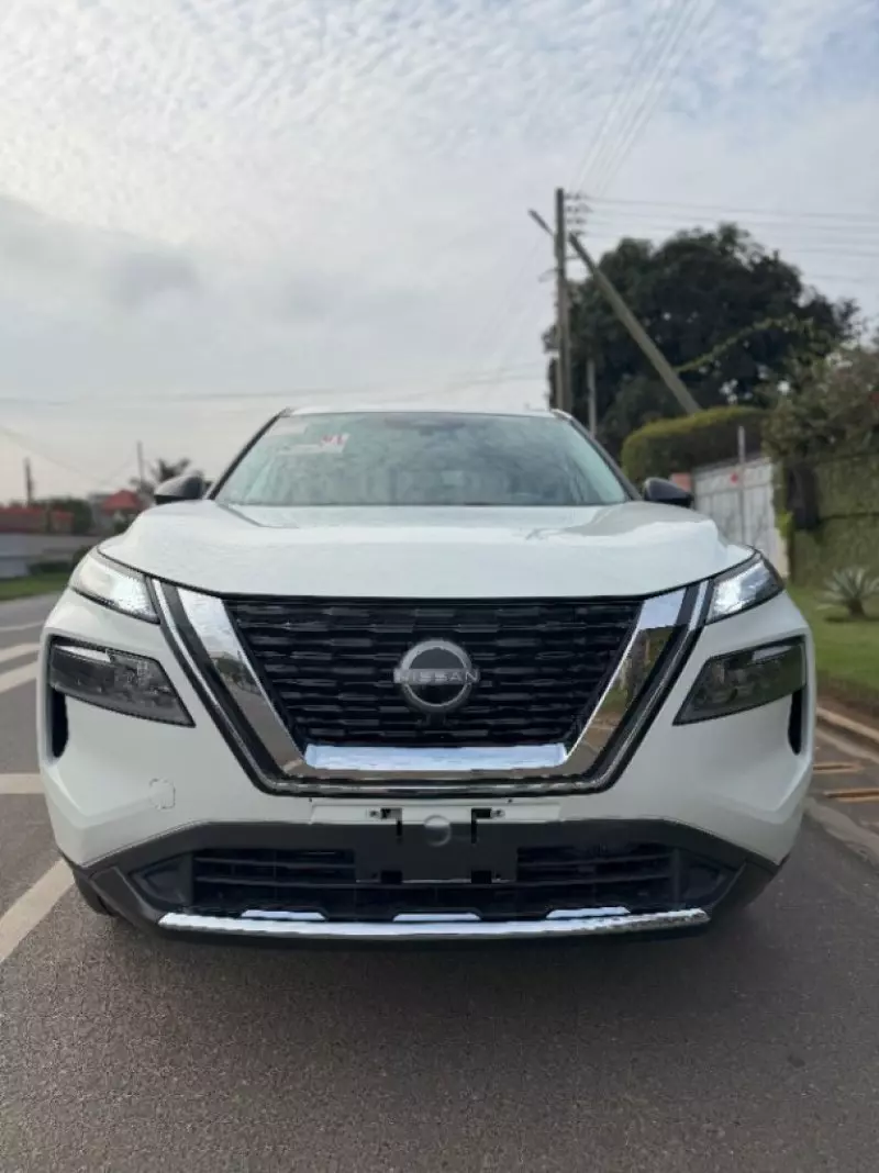 Nissan Rogue - 2023