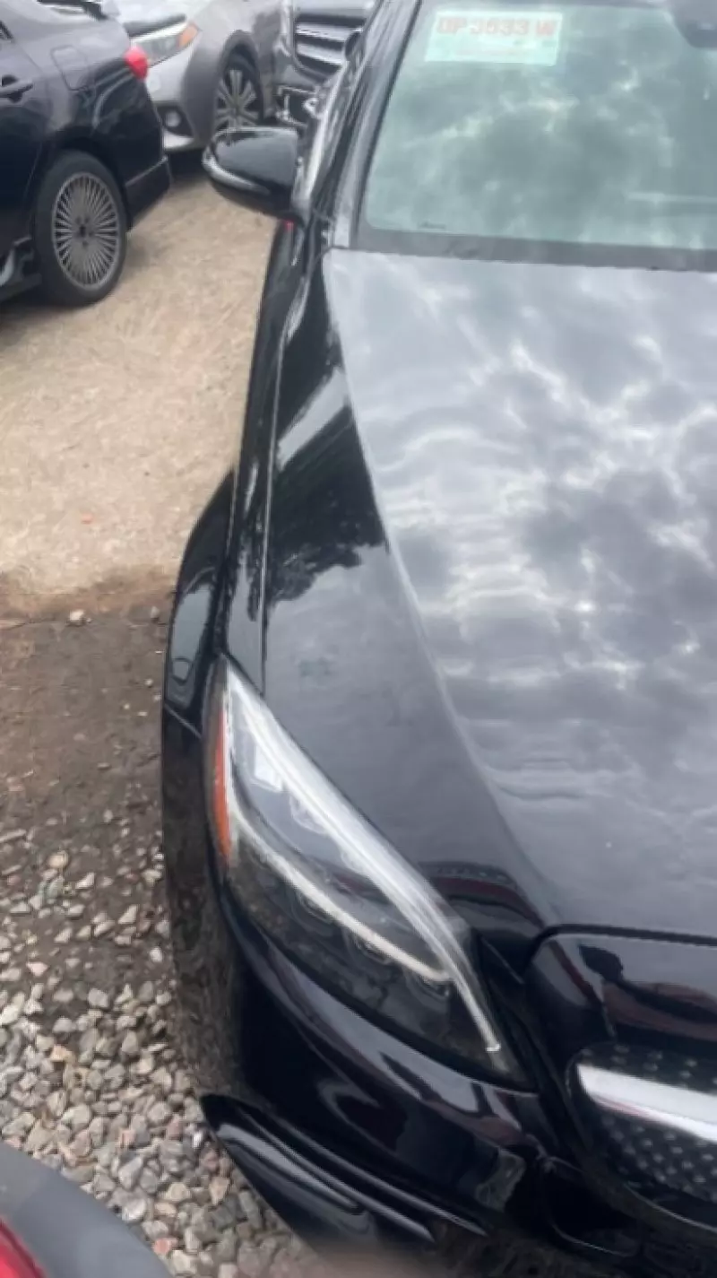Mercedes-Benz C 300   - 2020