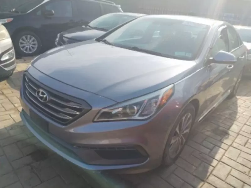 Hyundai Sonata - 2016