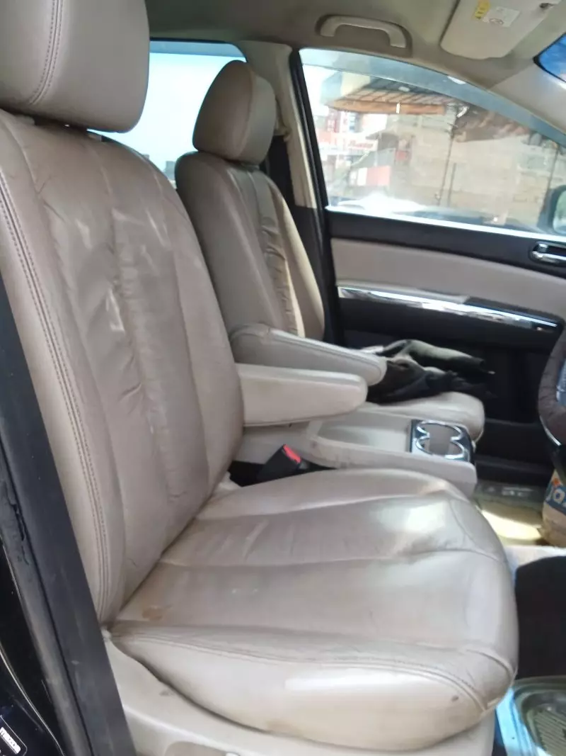 Mazda MPV   - 2013