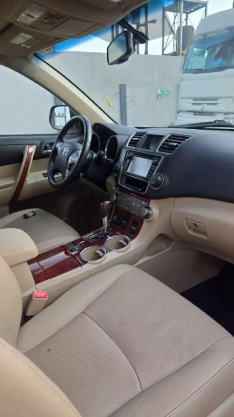 TOYOTA Highlander - 2013
