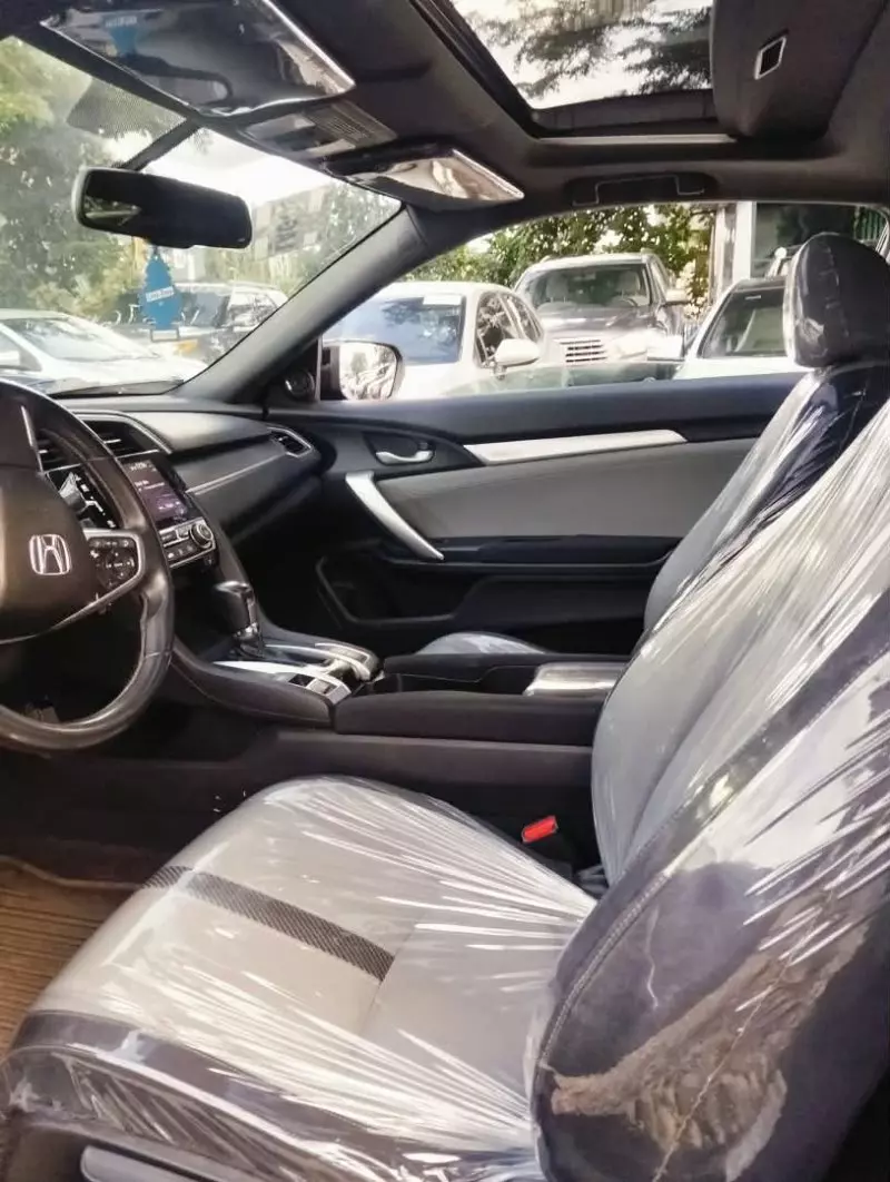 Honda Civic   - 2016