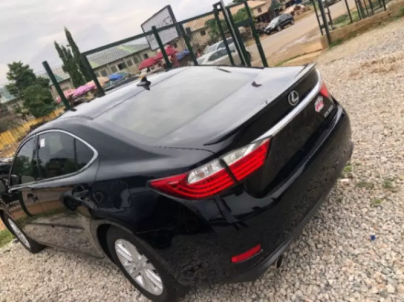 Lexus ES 350   - 2013