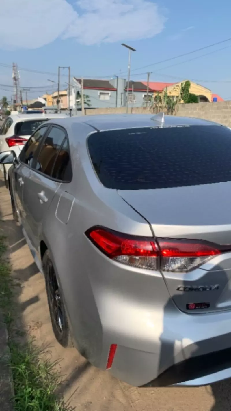 TOYOTA Corolla   - 2020