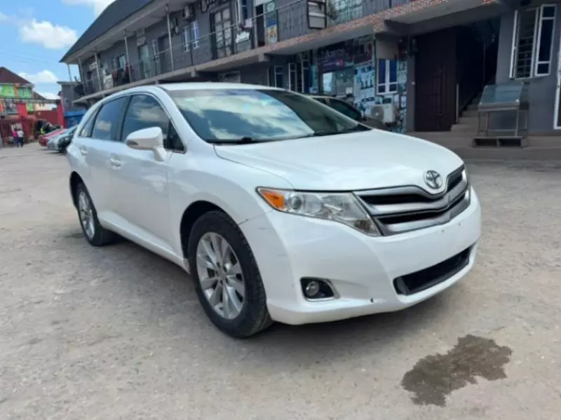 TOYOTA Venza - 2013