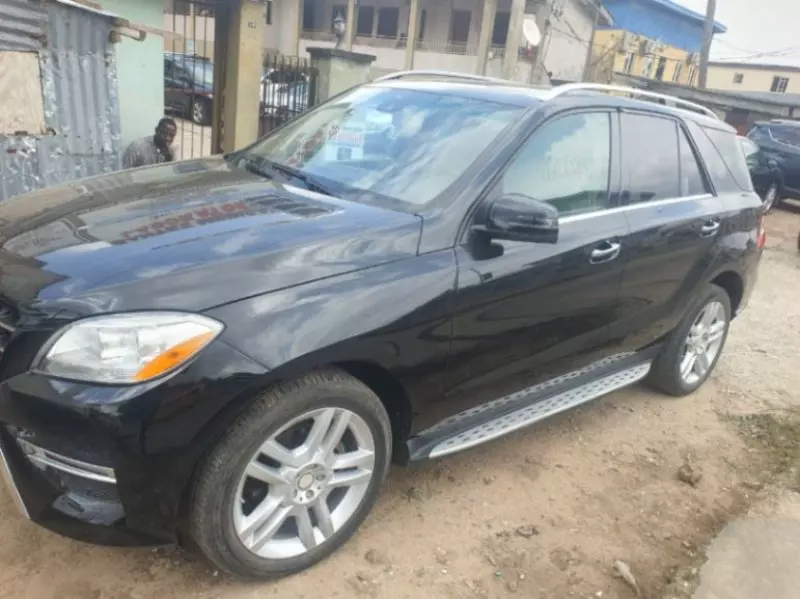 Mercedes-Benz ML 350 - 2014