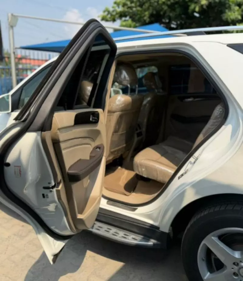 Mercedes-Benz ML-Class   - 2015