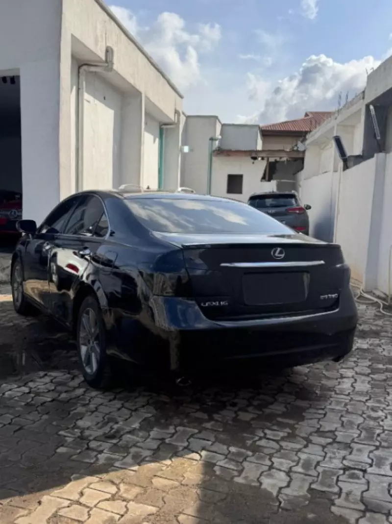 Lexus ES 350   - 2009