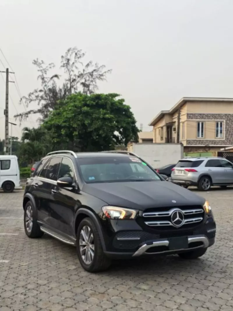 Mercedes-Benz GLE-Class   - 2022