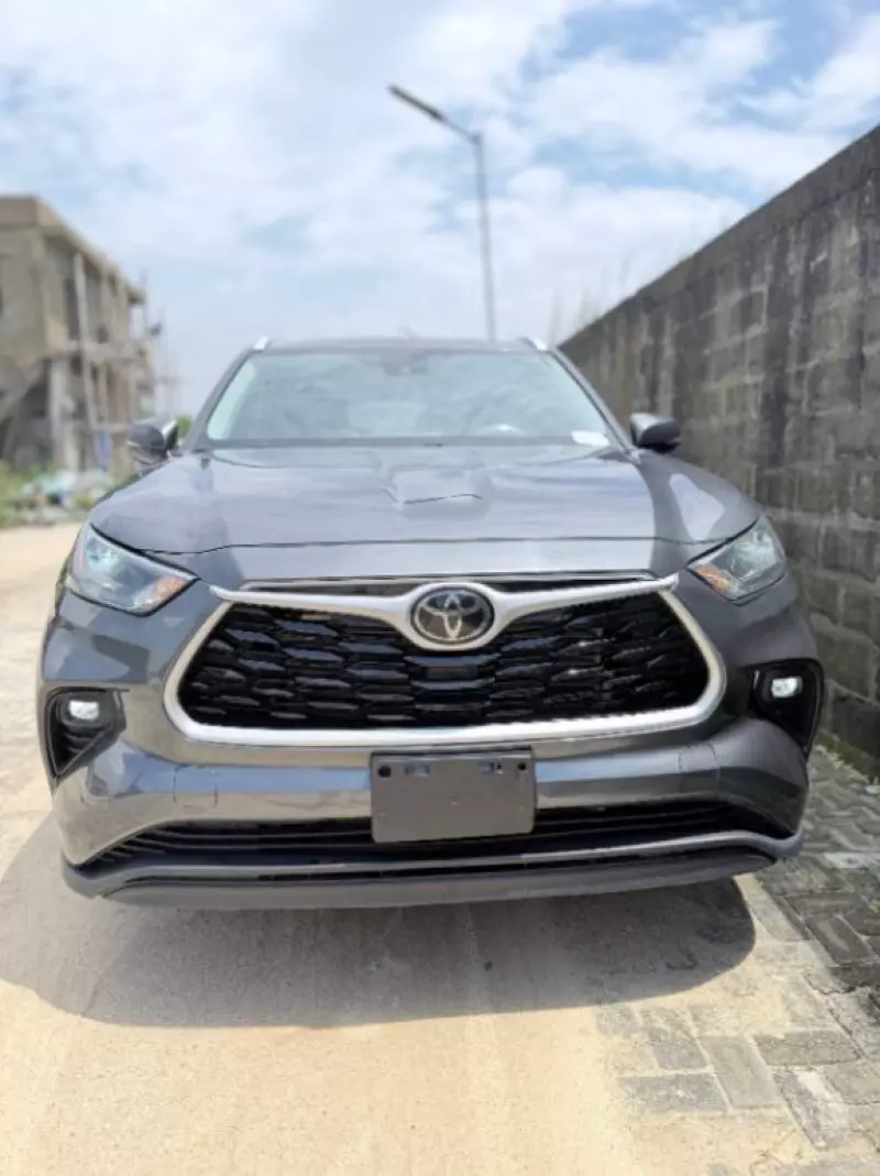 TOYOTA Highlander   - 2023