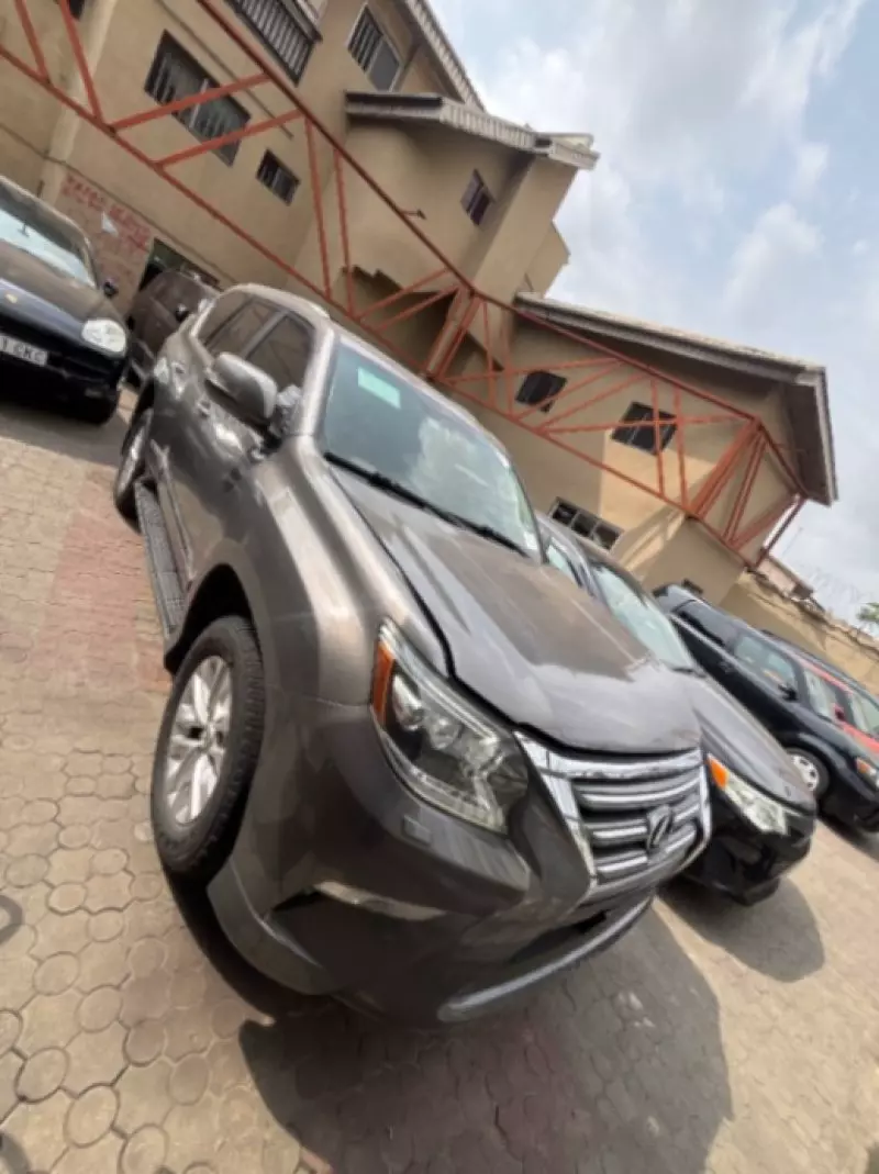 Lexus GX 460   - 2014