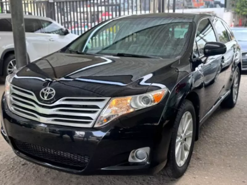 Toyota Venza   - 2010