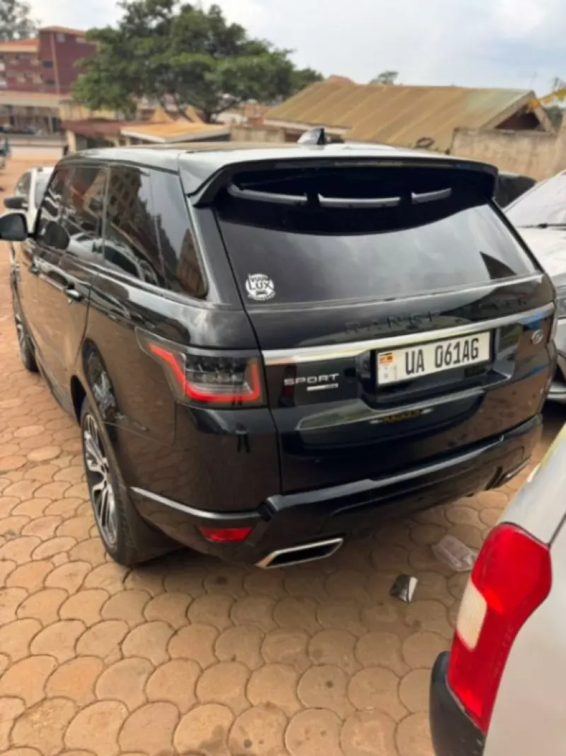 Land Rover RANGE ROVER SPORT HST    - 2018