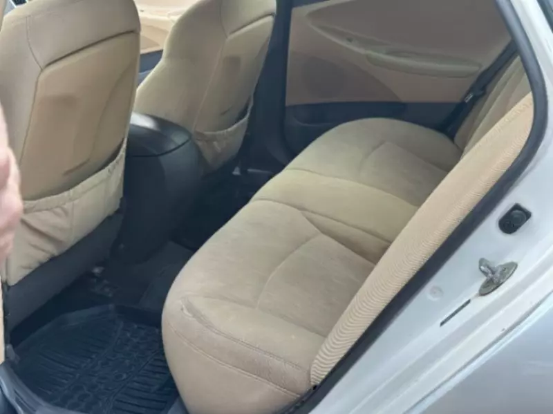 Hyundai Sonata   - 2013