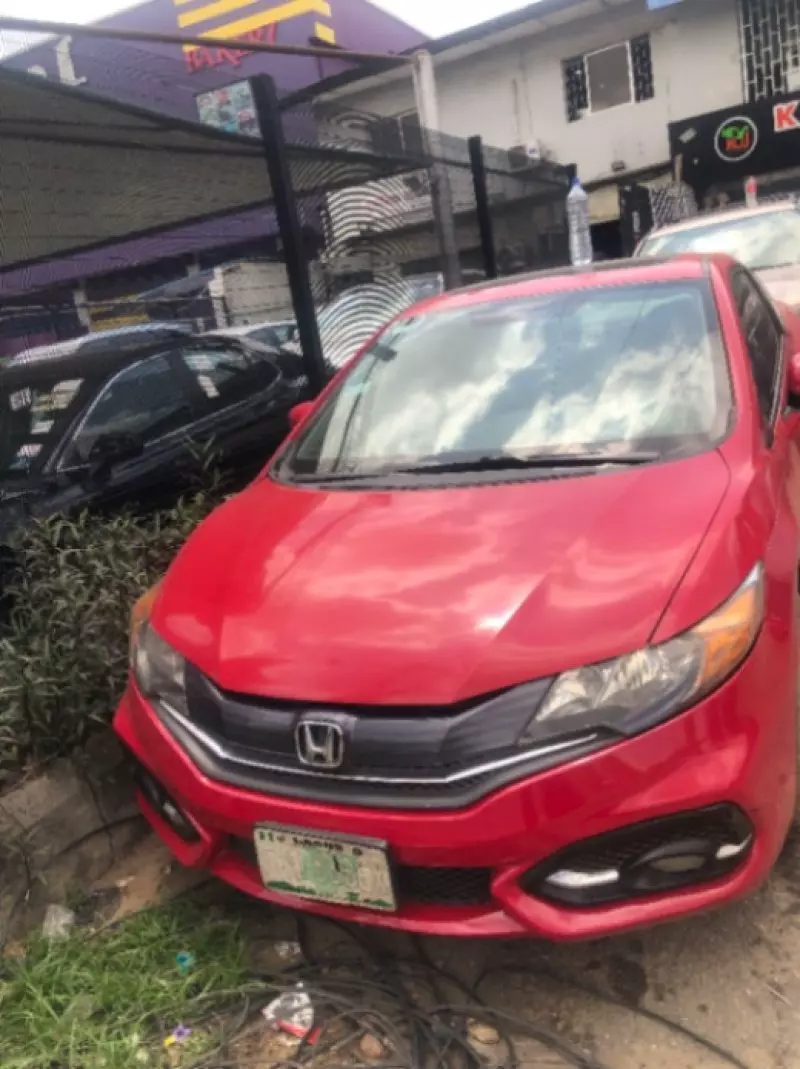 Honda Civic   - 2014