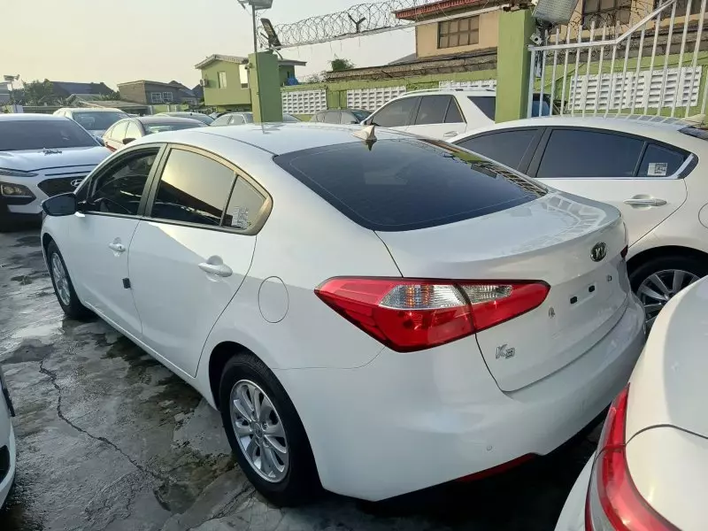 KIA K3   - 2015