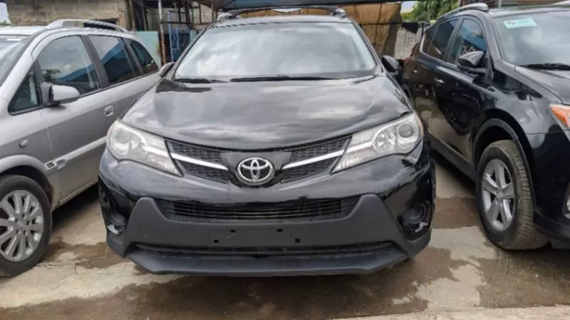Toyota RAV 4   - 2014