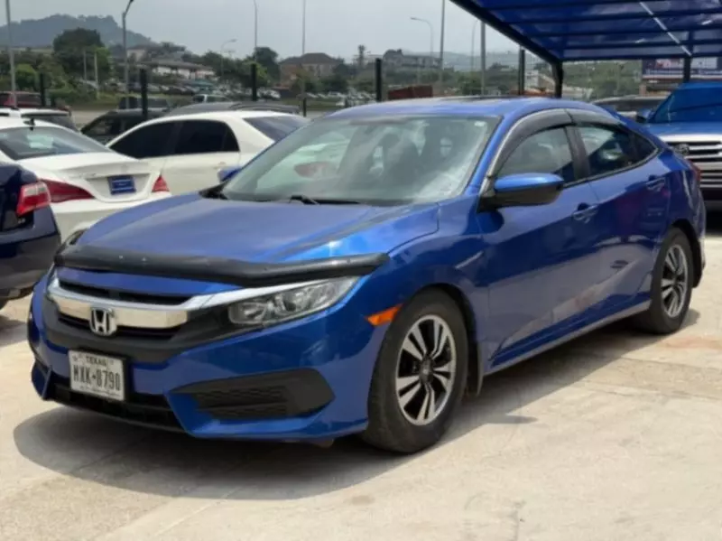 Honda Civic   - 2016