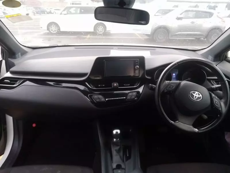 Toyota CH-R   - 2017