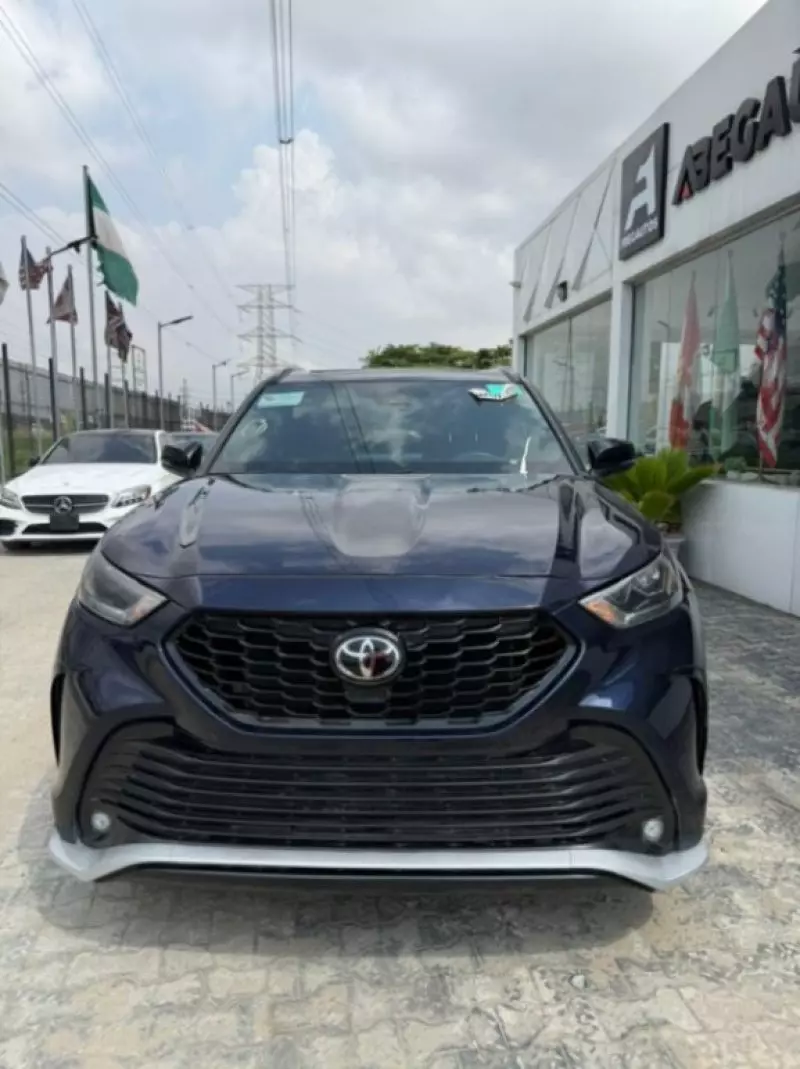 Toyota Highlander - 2023