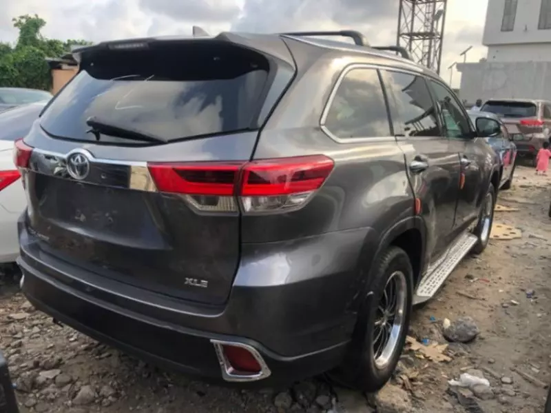 Toyota Highlander - 2018