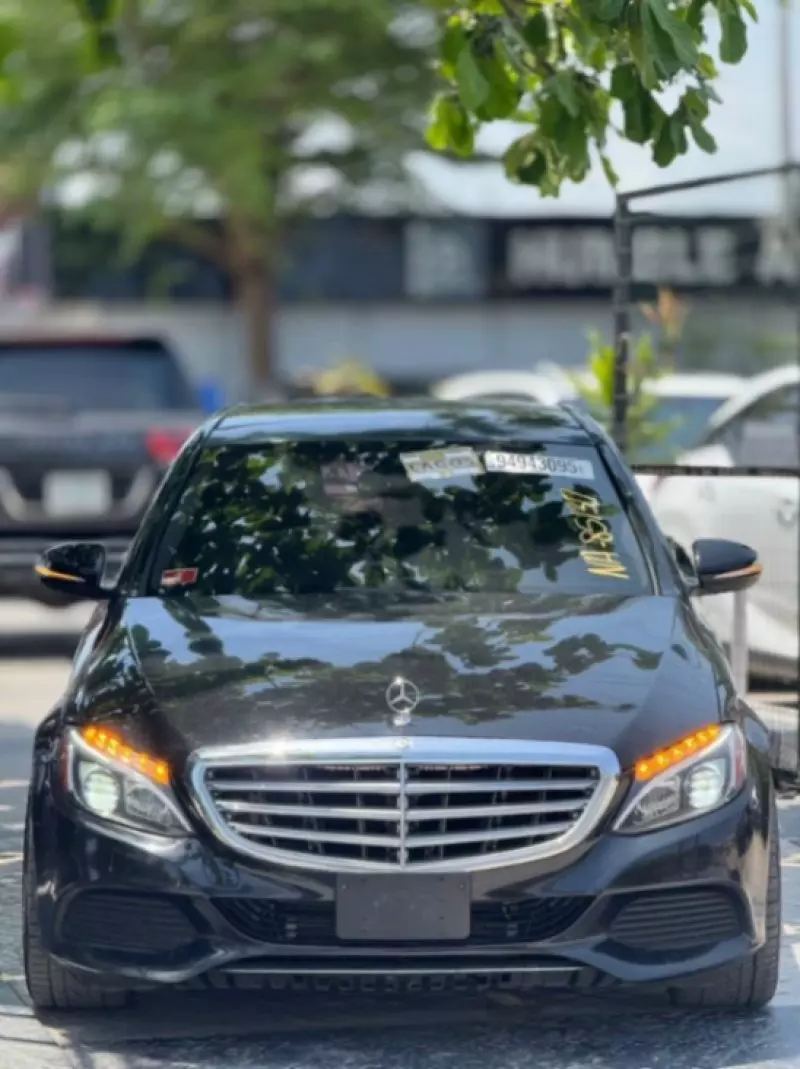 Mercedes-Benz C-Class   - 2015