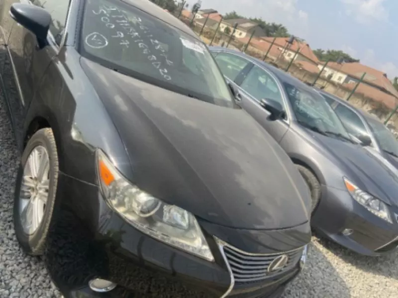 Lexus ES 350   - 2013
