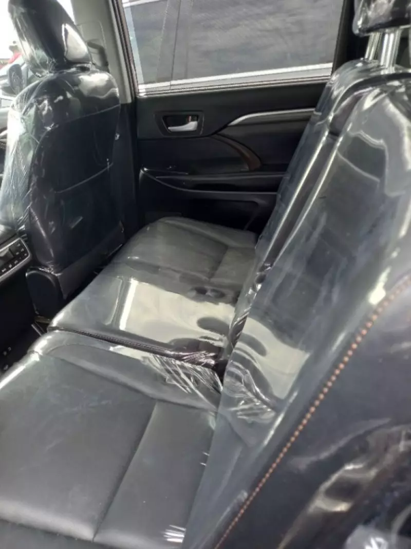 Toyota Highlander   - 2018