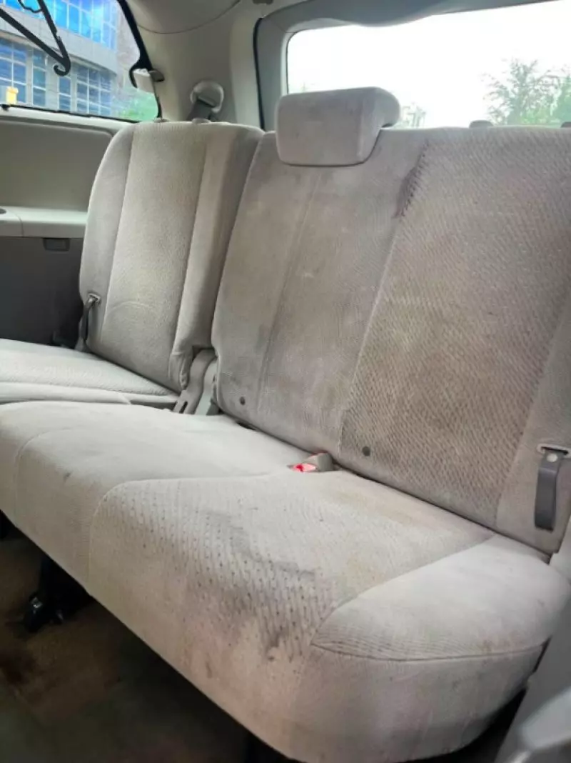 TOYOTA Sienna   - 2011
