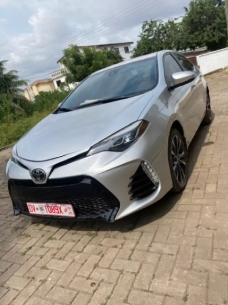 Toyota Corolla   - 2017