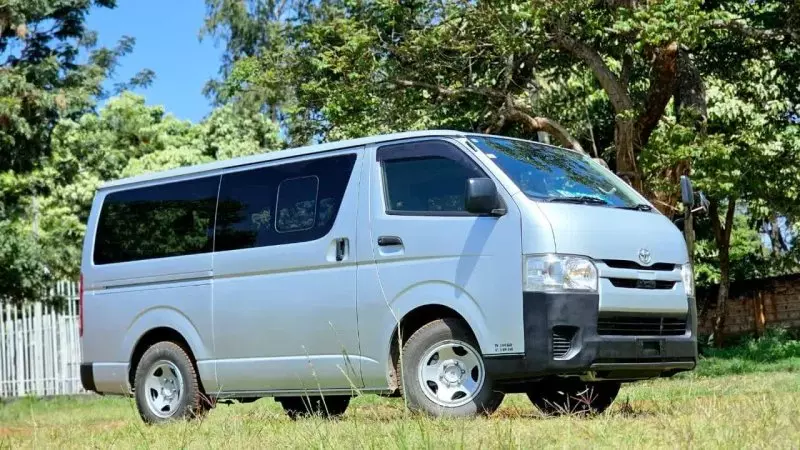 TOYOTA Hiace   - 2018