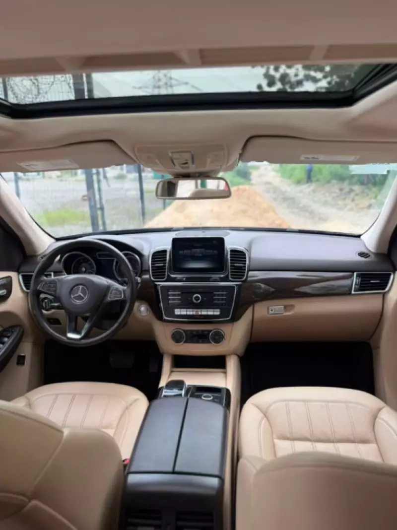 Mercedes-Benz GLE 350 - 2016