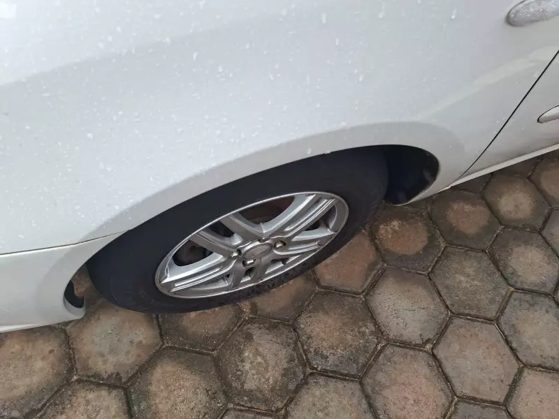 Toyota Raum    - 2011