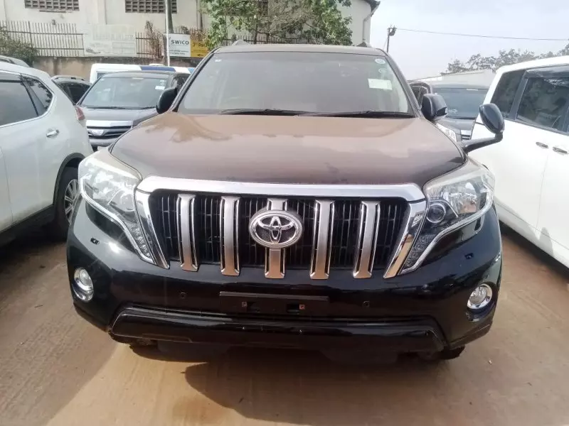 Toyota Landcruiser Prado   - 2016