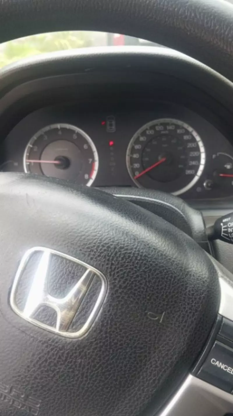 Honda Accord   - 2011