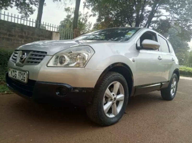 Nissan Dualis    - 2008