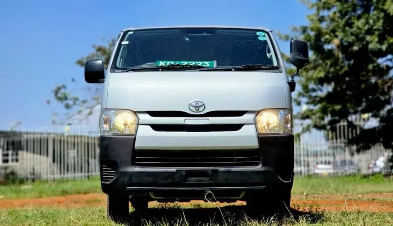 TOYOTA Hiace   - 2018