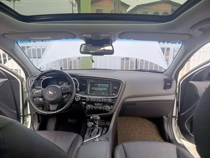 KIA K5   - 2015