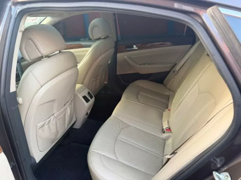 Hyundai Sonata   - 2015