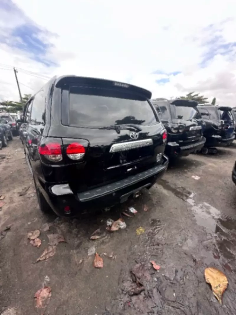 Toyota Sequoia   - 2015