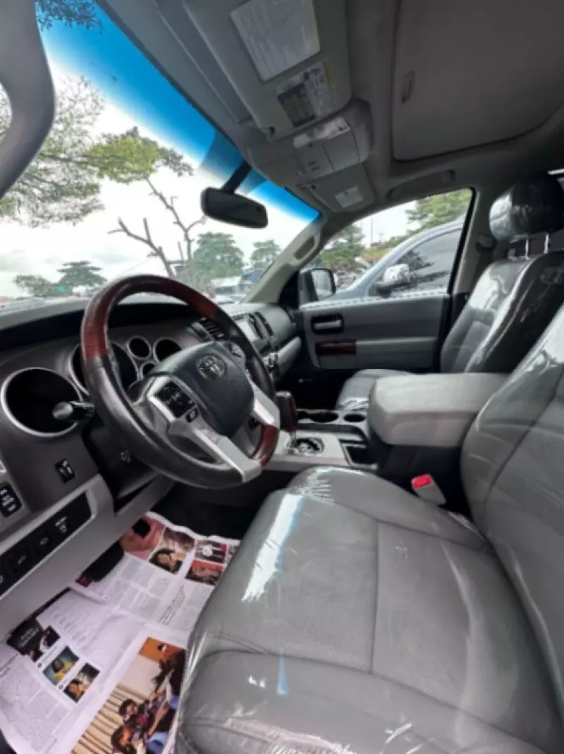 Toyota Sequoia   - 2016