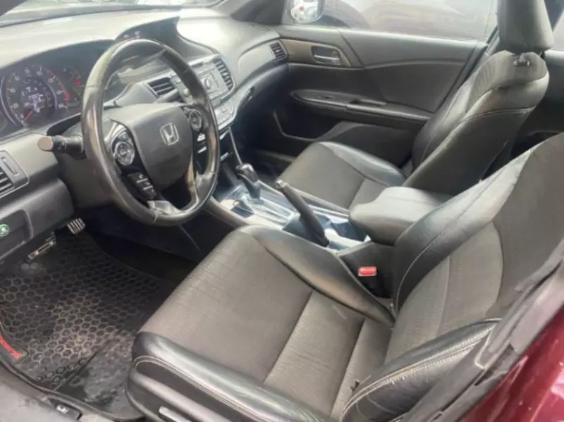 Honda Accord   - 2016